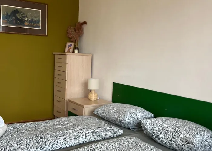 דירה - Free Parking