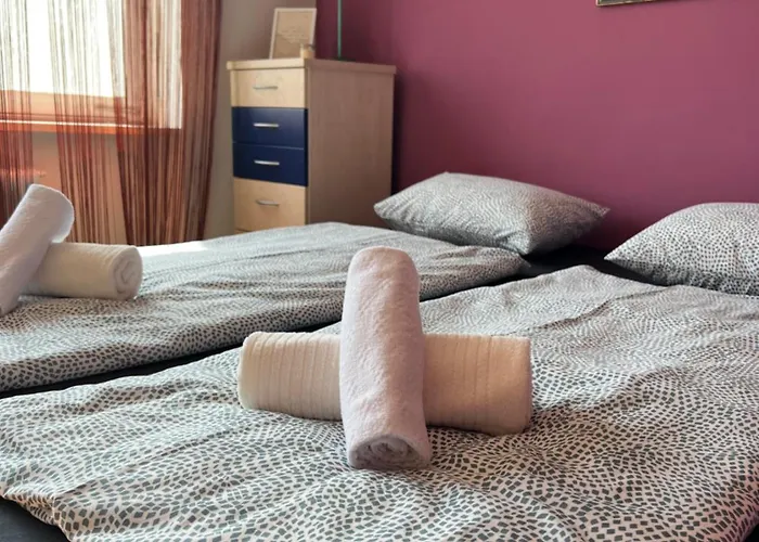 - Free Parking דירה *