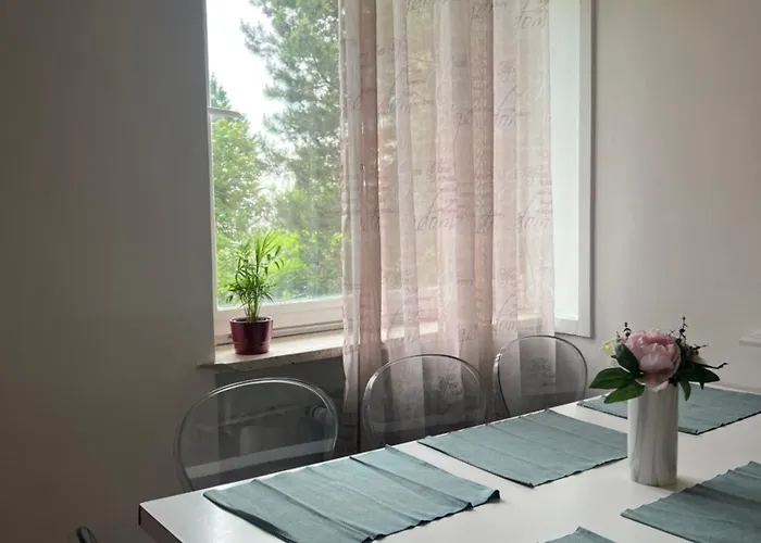 - Free Parking דירה *